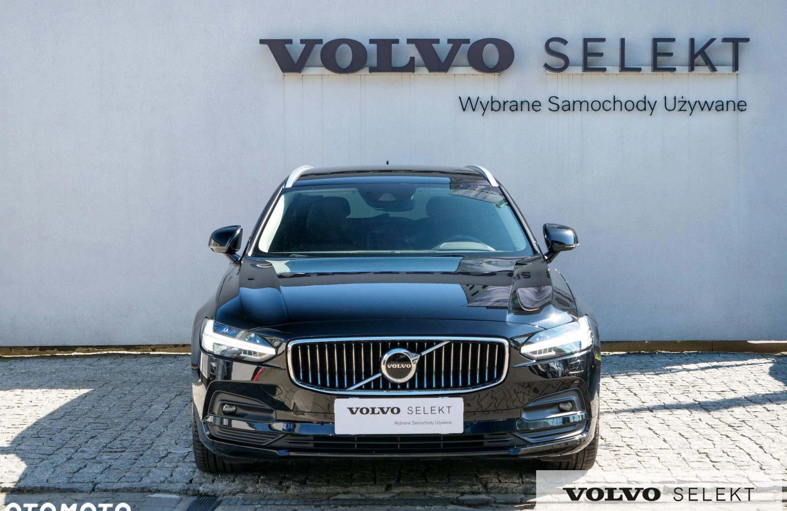 Volvo V90 cena 149900 przebieg: 35770, rok produkcji 2020 z Międzyzdroje małe 562